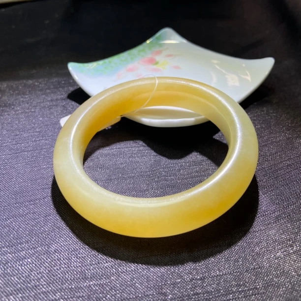 天然和田玉糖白5455黄金蜜糖色