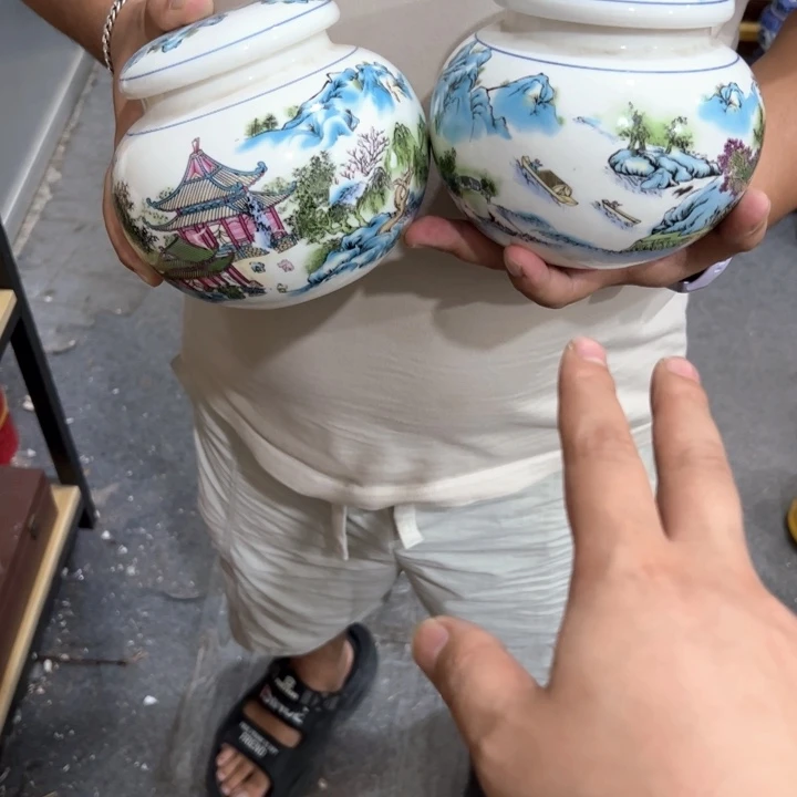瑕疵福利品陶瓷茶叶罐介意勿拍