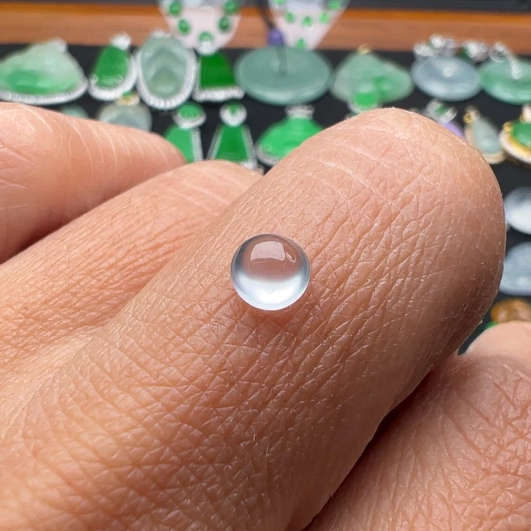 翡翠颈饰未镶嵌蛋4.8