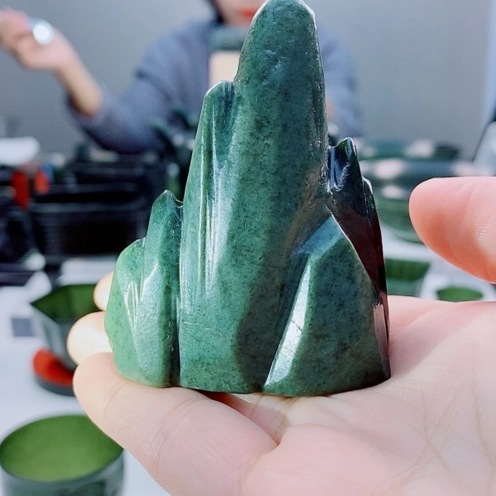 和田玉（青玉）未镶嵌把件