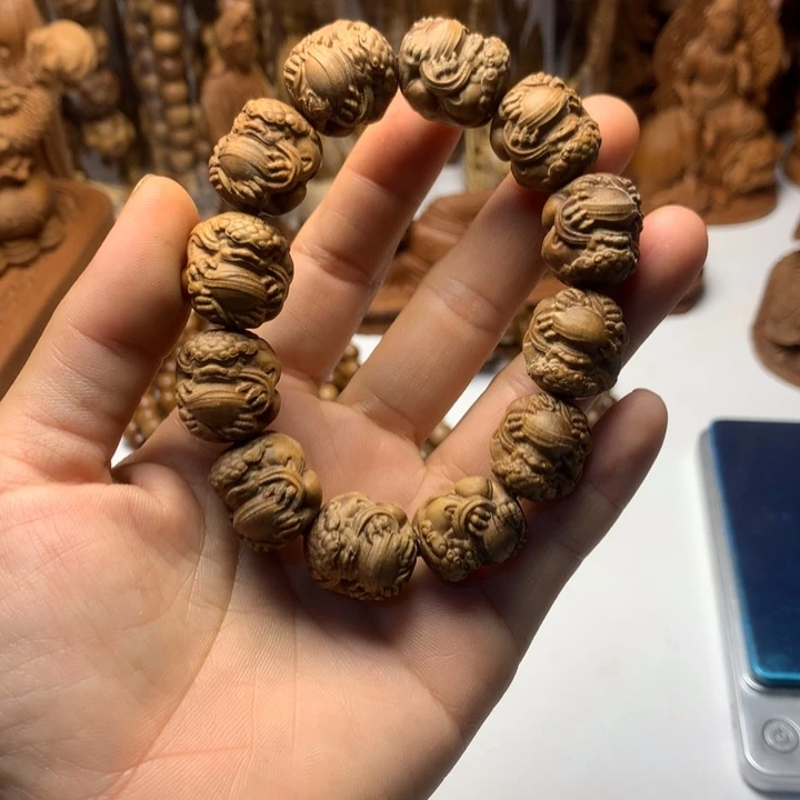檀香木其他老山檀香貔貅抱球