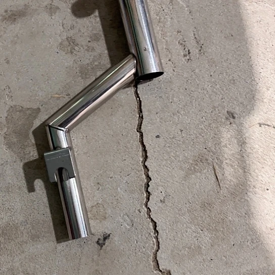 不锈钢拐角炮台架一个you shou