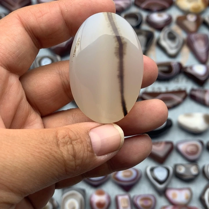 不***9玛瑙/玉髓合金颈饰