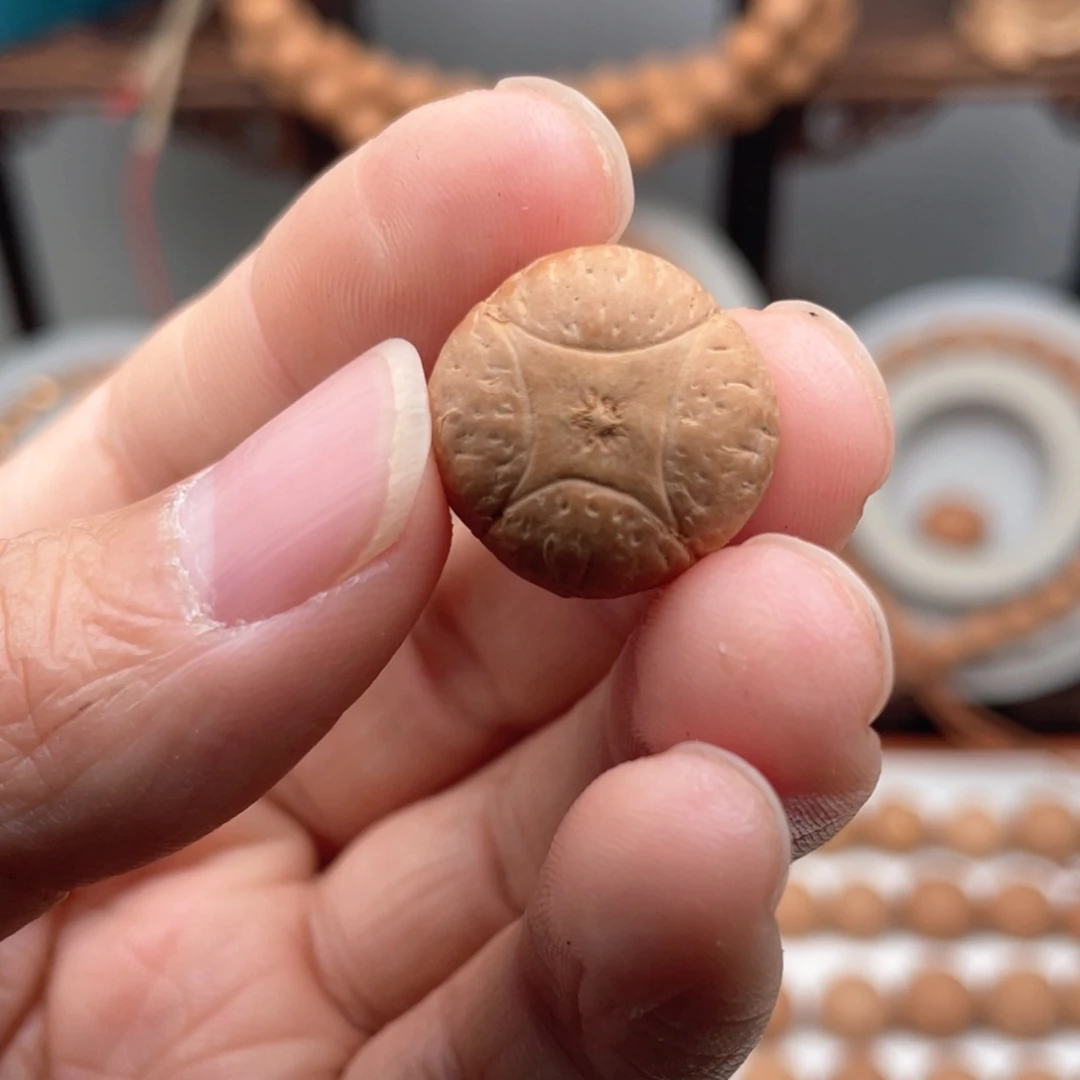 麒麟眼菩提手串彭*唐麒麟