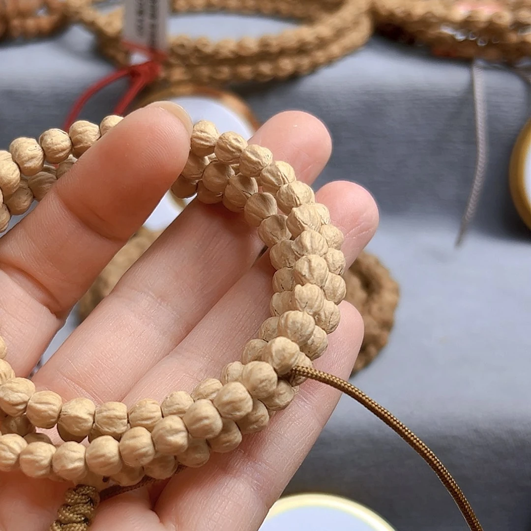 柏香籽/百香籽手串杰*