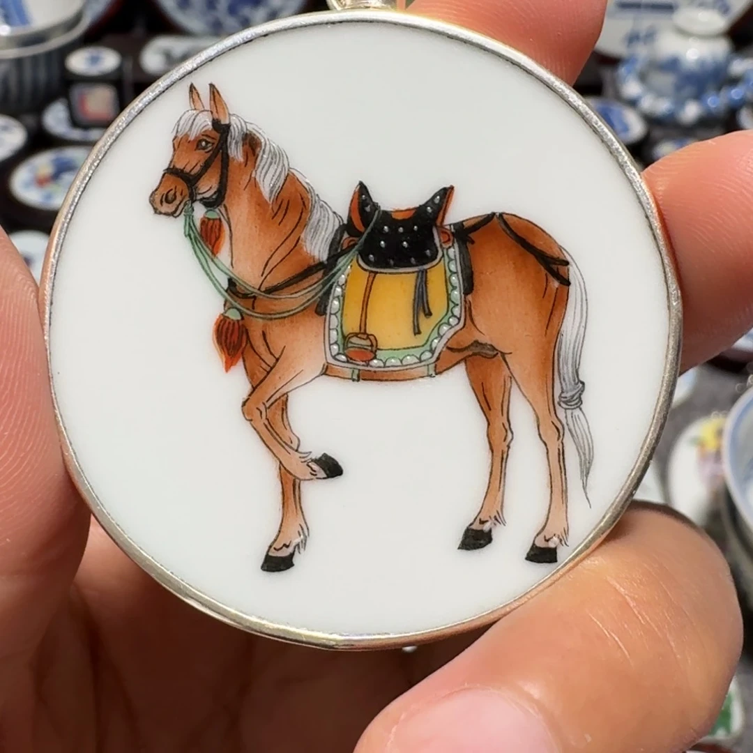 瓷片农****“马挂件一个一个