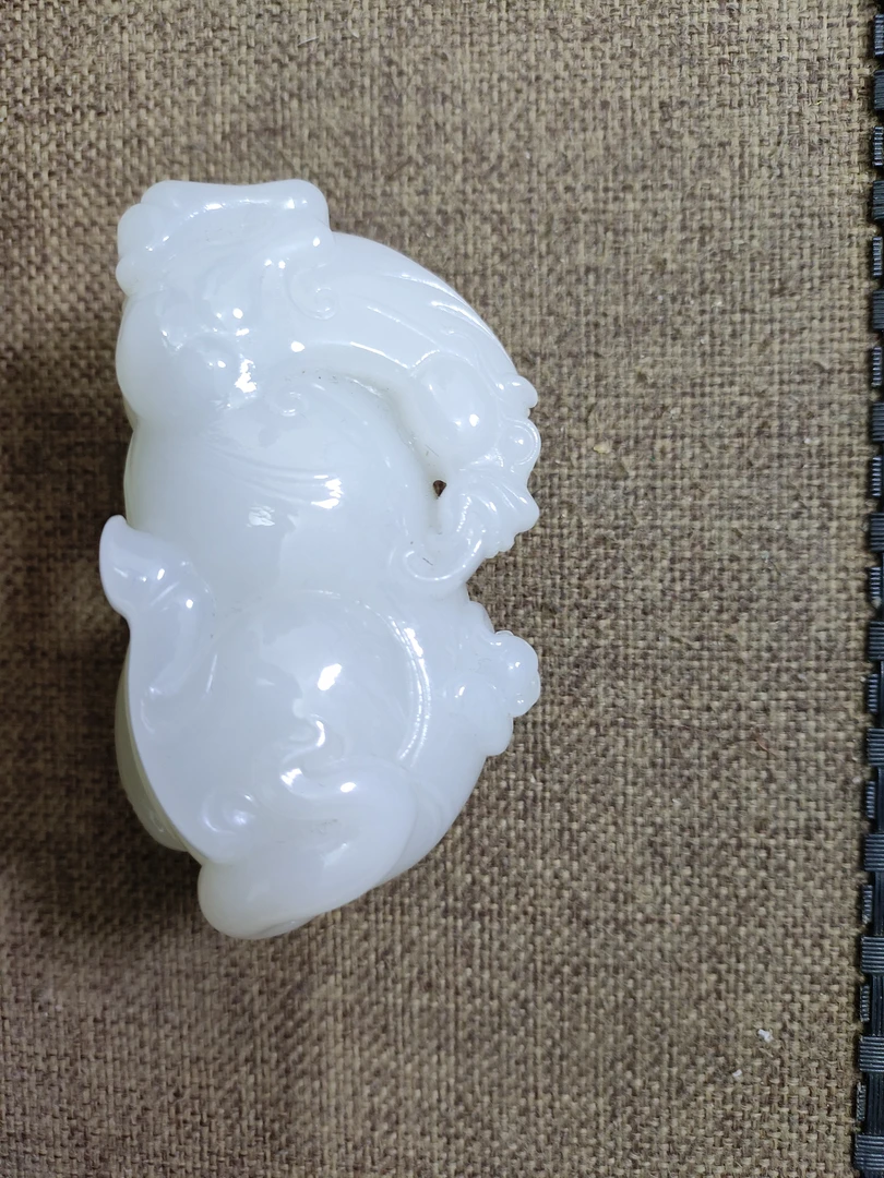 未镶嵌瑞兽白玉貔貅(不含链)