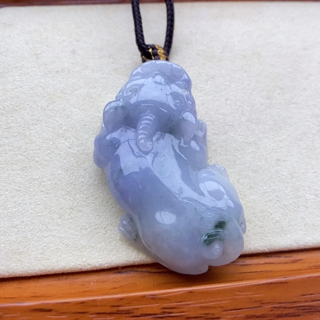 翡翠未镶嵌颈饰吊坠