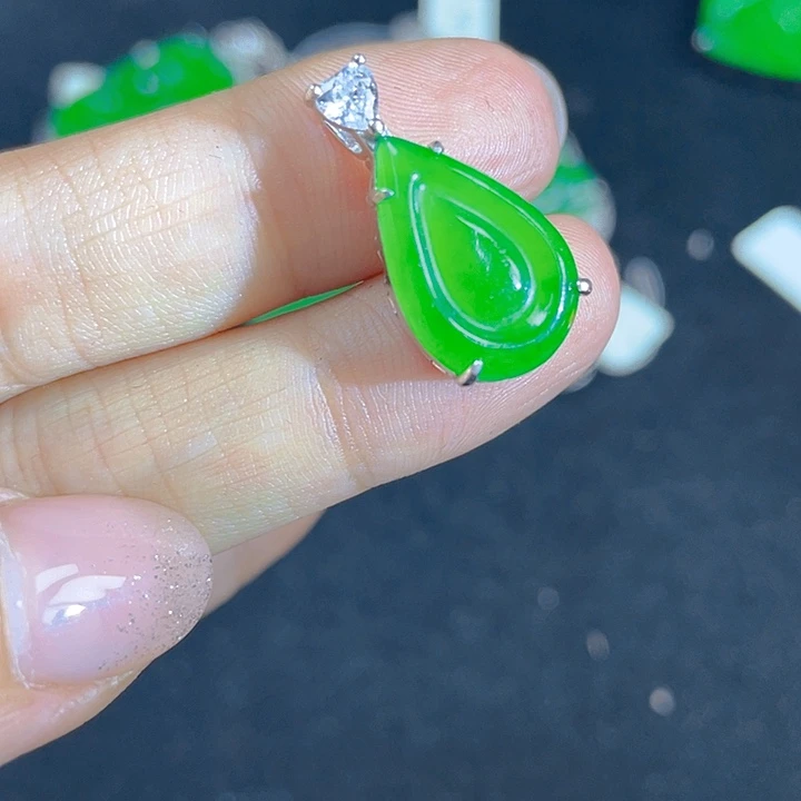 翡翠银S925镶嵌吊坠(不含链)