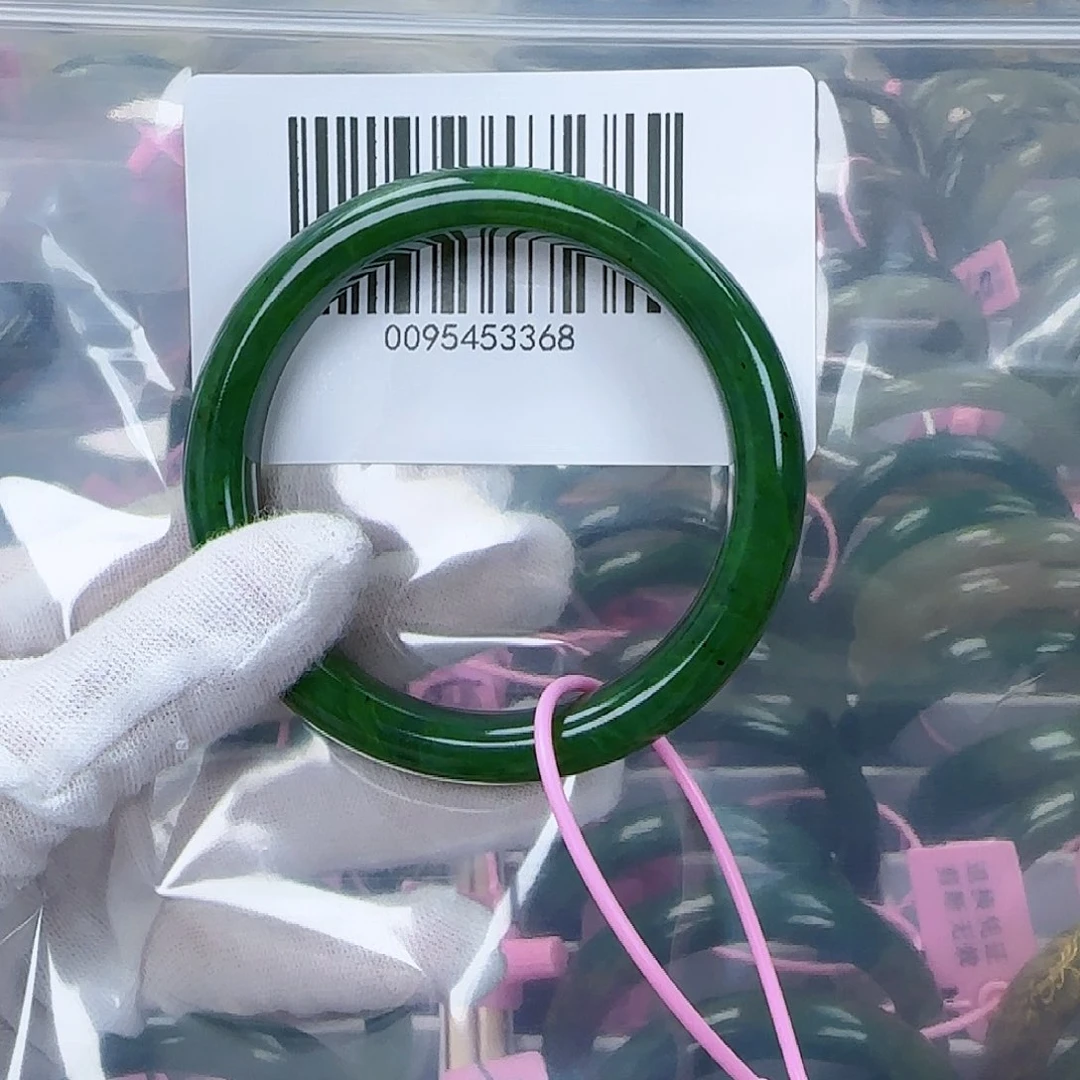 和田玉（碧玉）手镯未镶嵌58