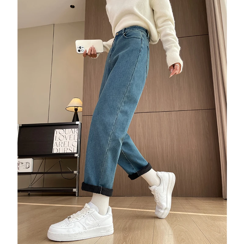 加绒直筒牛仔裤女秋冬2025年新款加厚窄版显瘦高腰九分哈伦烟管裤