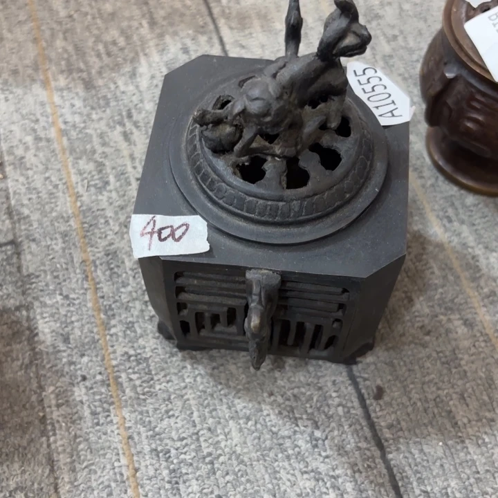 紫砂茶杯冬**阳非常美丽漂亮的物品