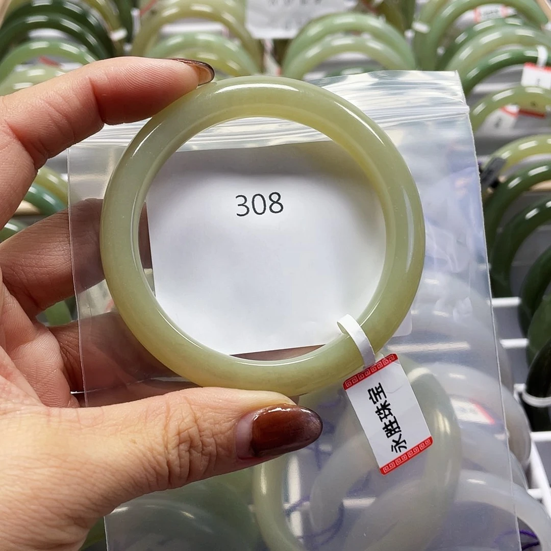 和田玉（糖玉）手镯未镶嵌308-58