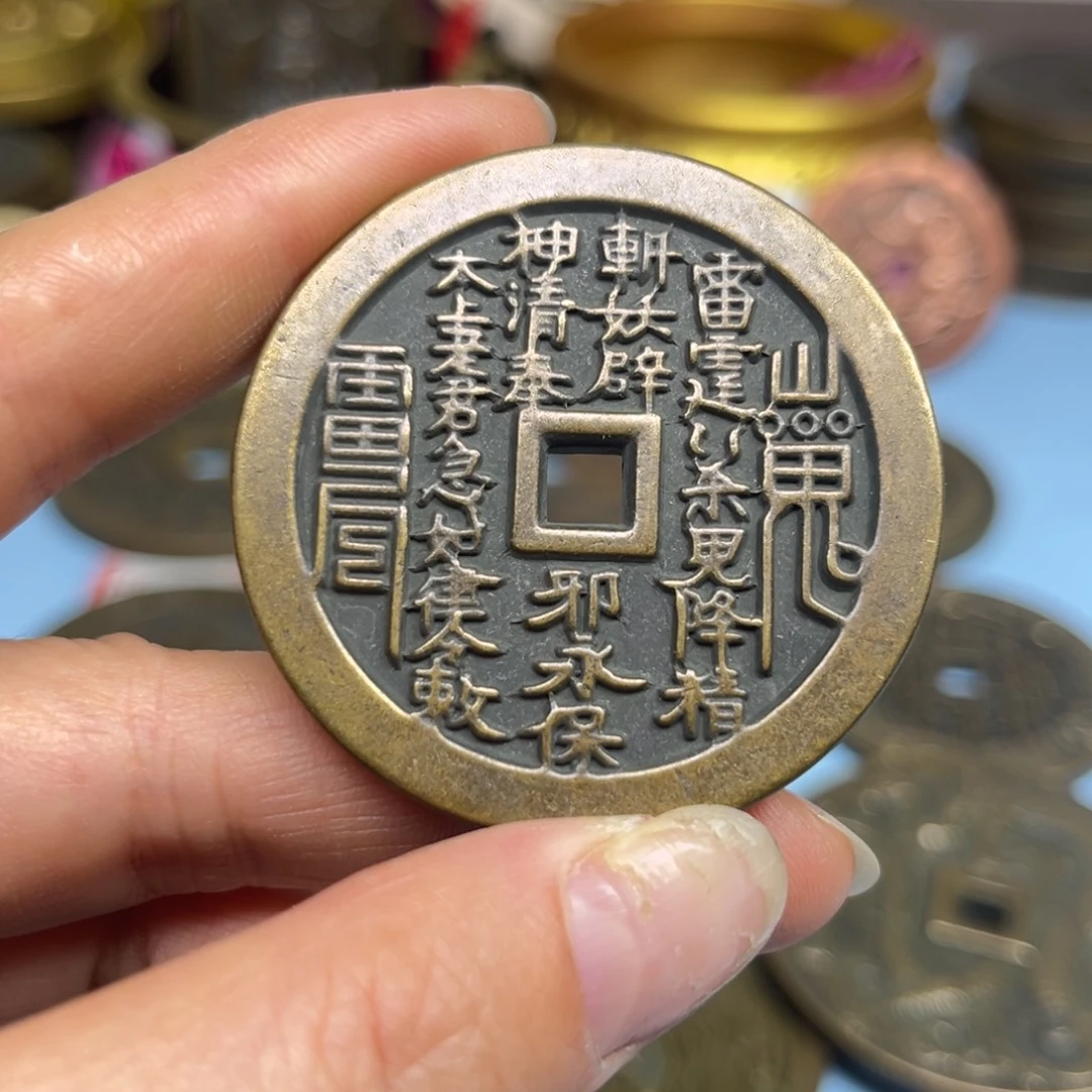 铜现场下单经典山花加厚