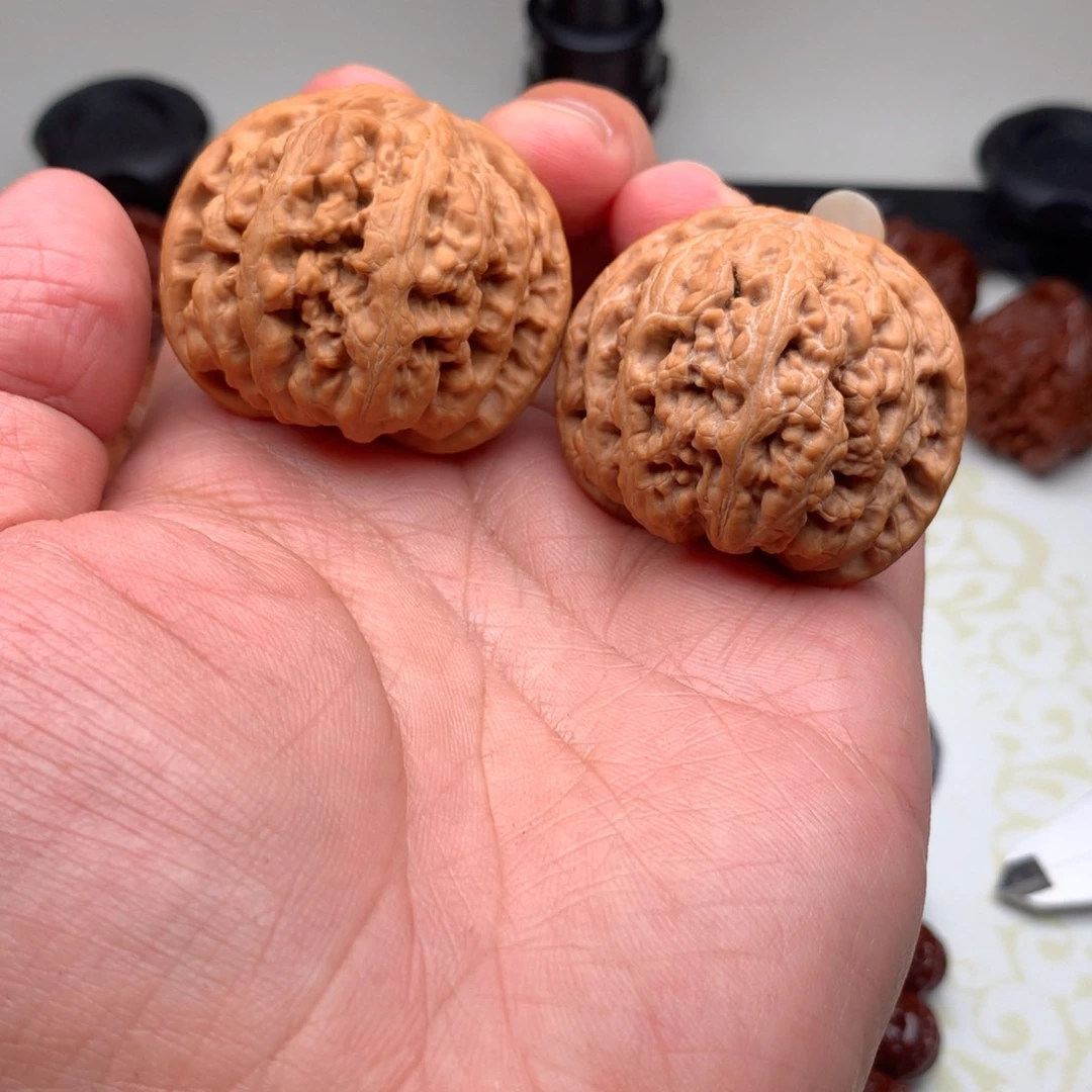 文玩核桃把件泽*粗筋43