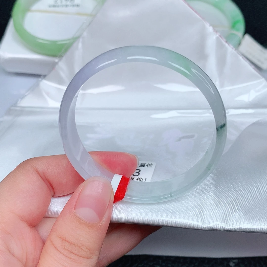 翡翠未镶嵌手镯公主镯50