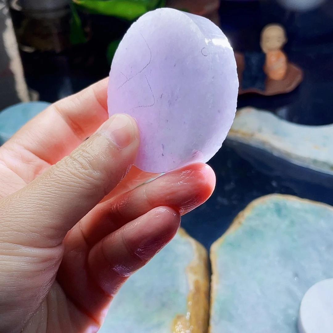 翡翠未镶嵌颈饰毛料58