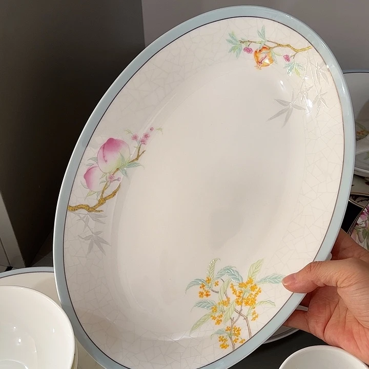 瓷片微瑕骨瓷福桂鱼盘一个