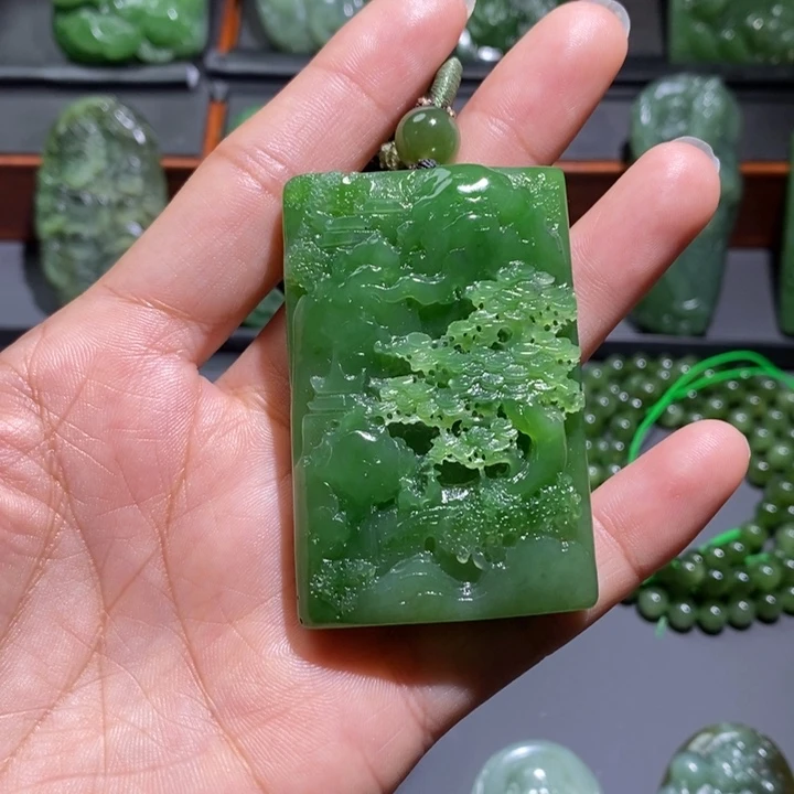 和田玉挂件未镶嵌比***者