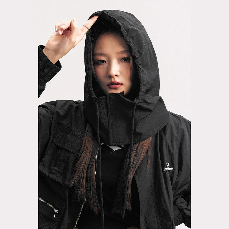 NO ONE ELSE美式复古女装秋季可脱卸帽长袖机能夹克字母刺绣外套