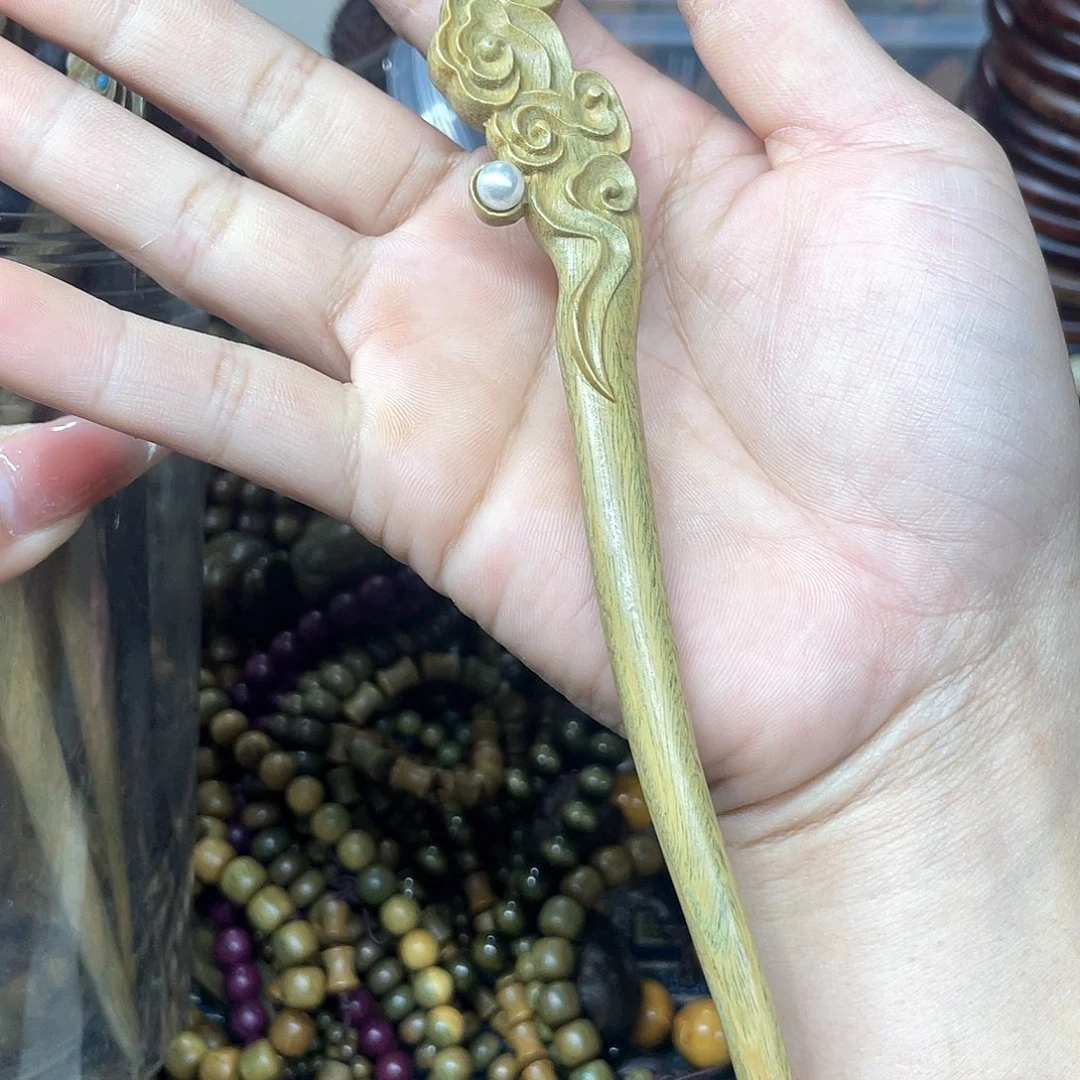 维腊木（绿檀）无事牌