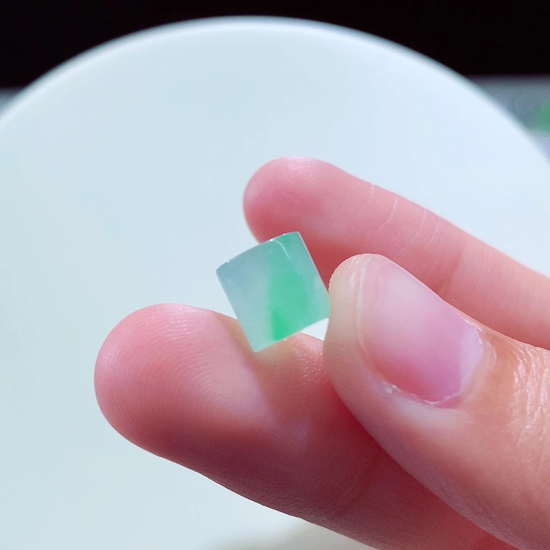 未镶嵌手链翡翠金丝绿桶珠单颗