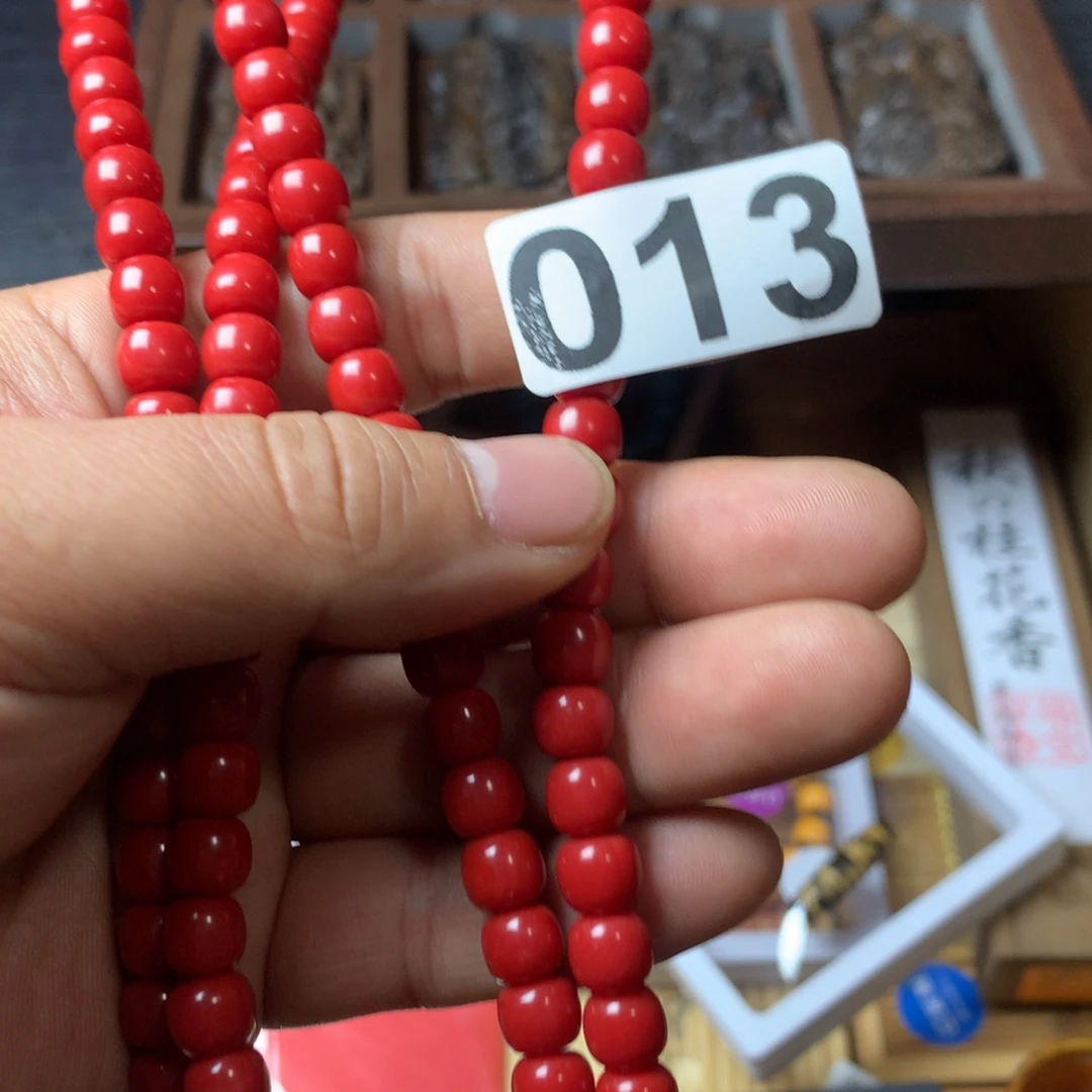 拨***日大叶紫檀（黑酸枝木类）