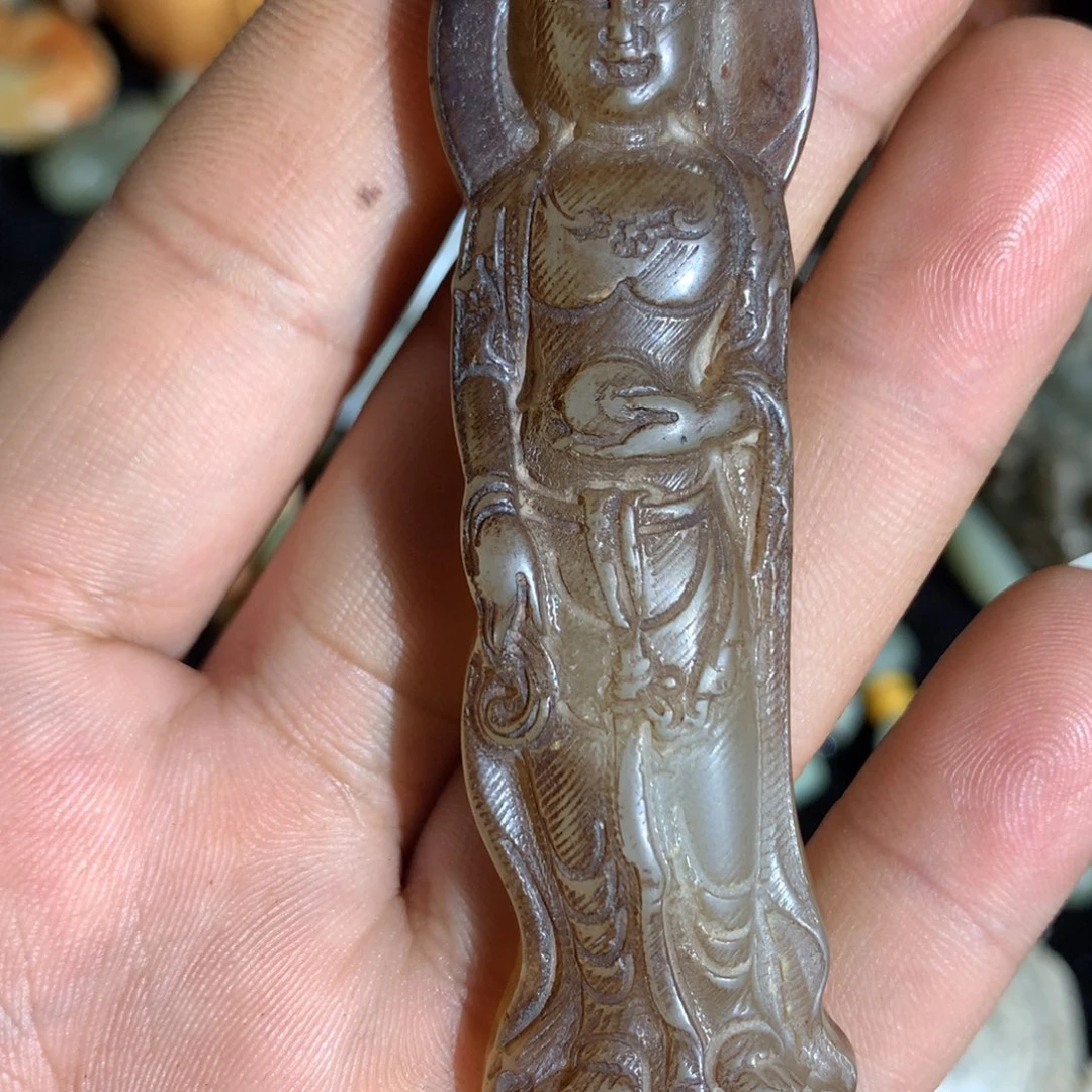 宏***透闪石质玉未镶嵌颈饰