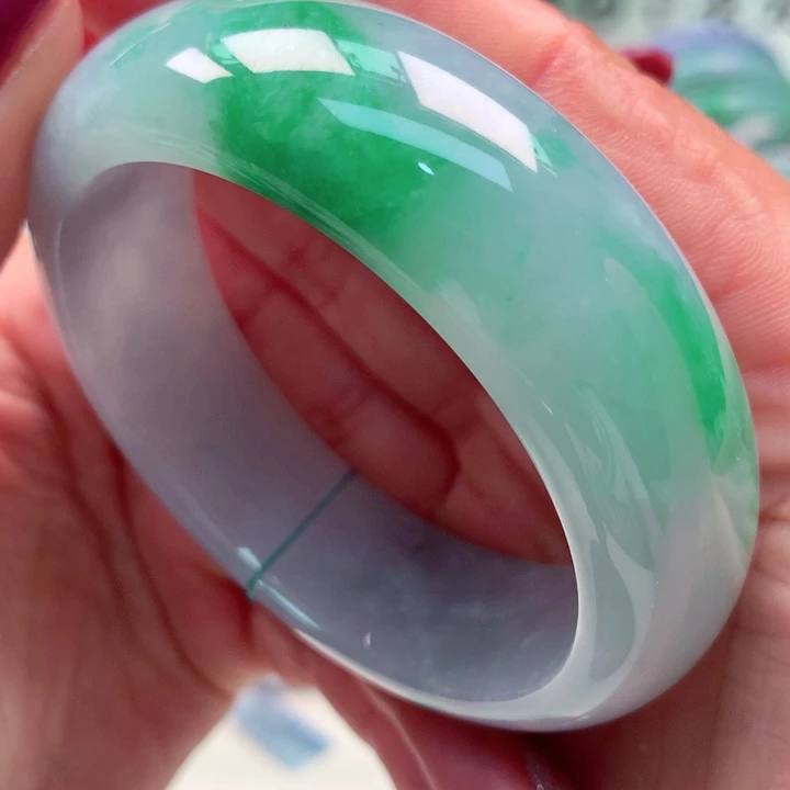 秋***红翡翠未镶嵌手镯天然翡翠手镯