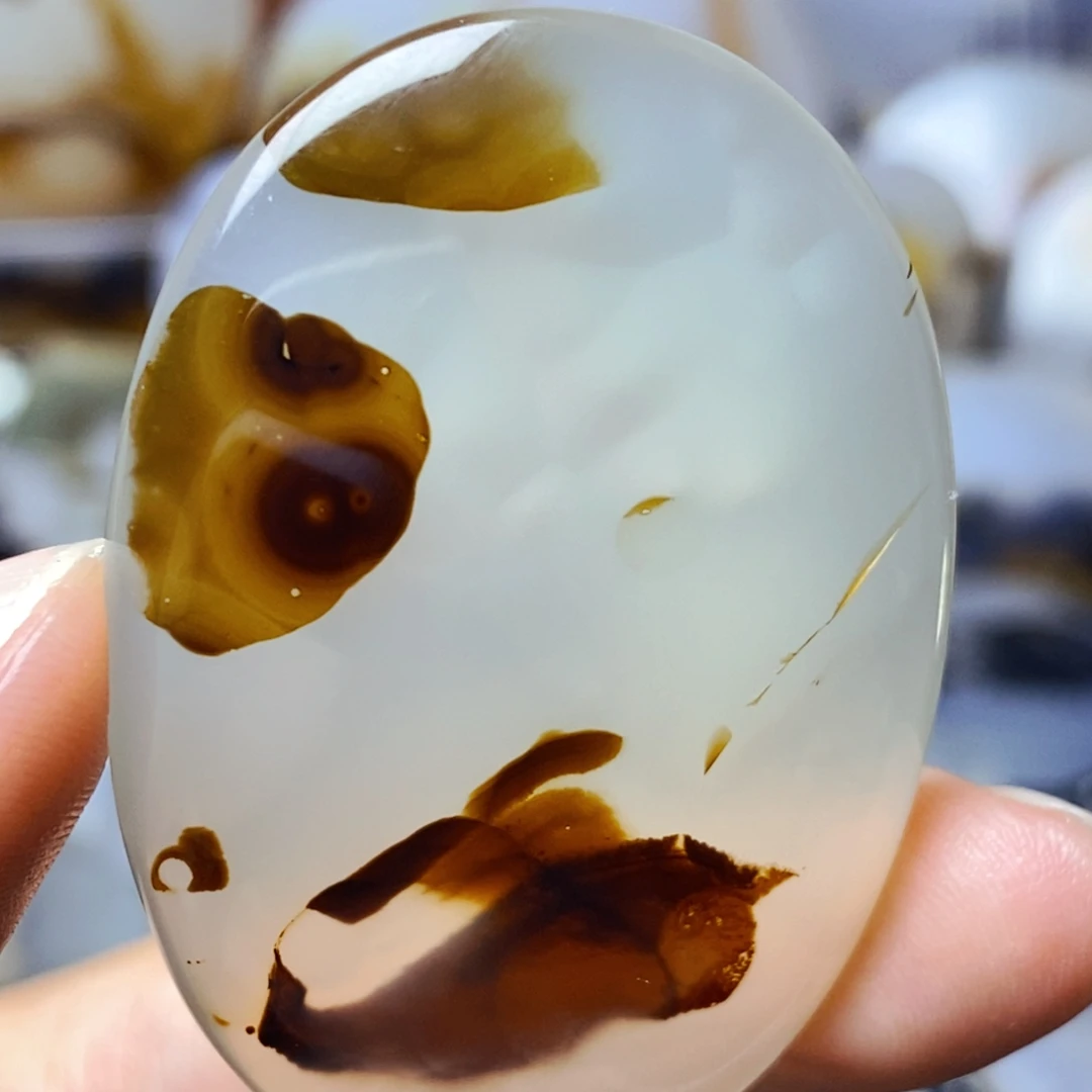 玛瑙/玉髓未镶嵌珠宝半成品