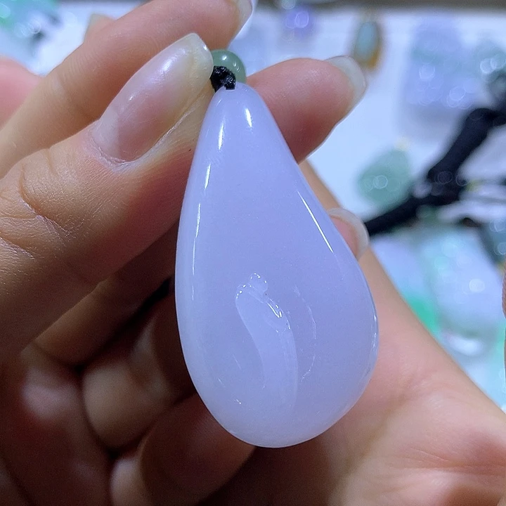 翡翠颈饰未镶嵌天然翡翠A货吊坠