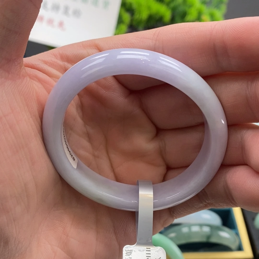 翡翠手镯（圆镯）未镶嵌缅甸翡翠