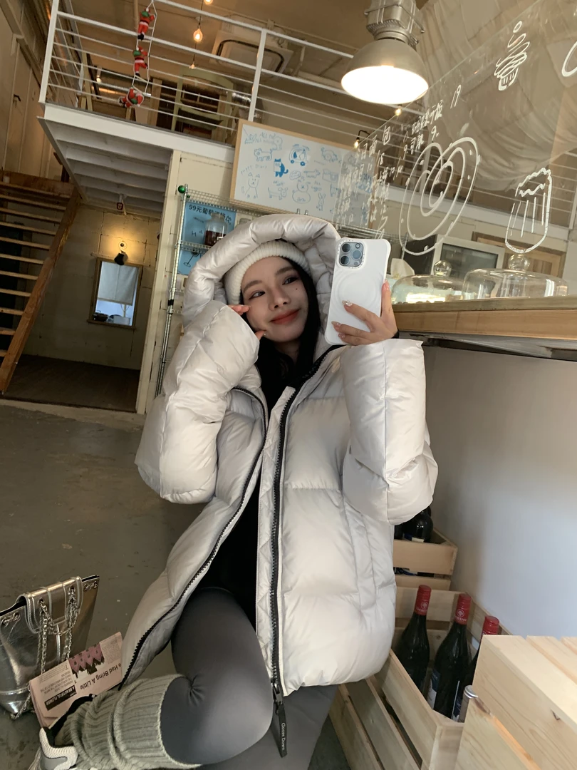 “铠铠款”冬季女士保暖时尚短款连帽中长款休闲百搭外套ly