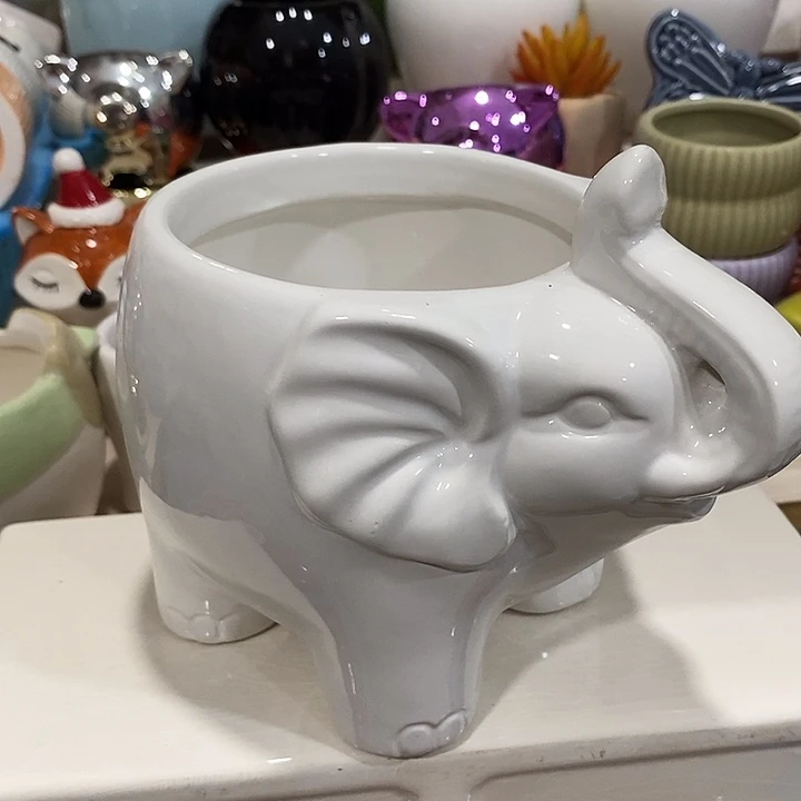 摆件陶盆有孔 瑕疵介意勿拍