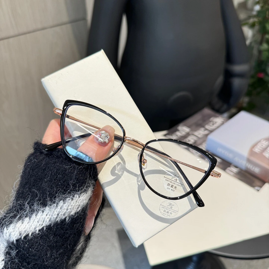 时尚猫眼框女款近视眼镜韩系素颜瘦脸配有度数防蓝光潮流百搭显白