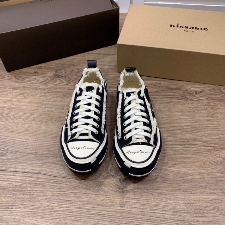 帆布休闲运动鞋男女同款情侣鞋