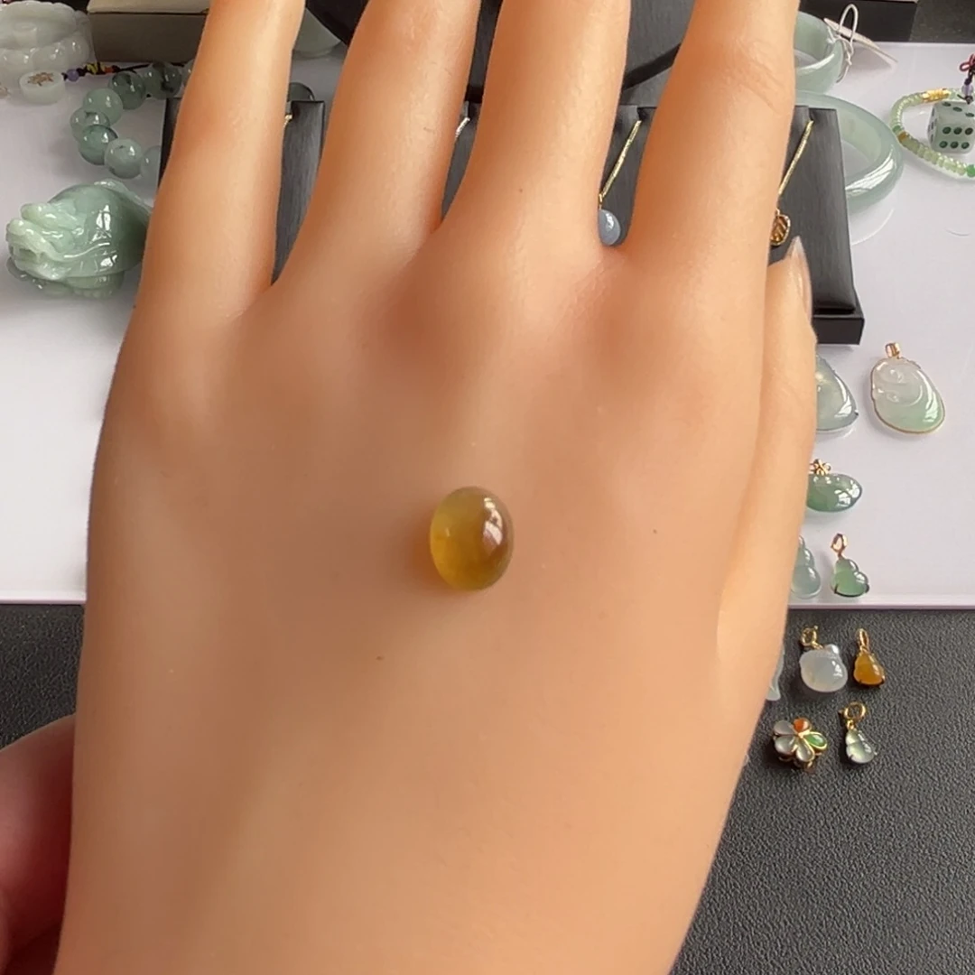 翡翠未镶嵌颈饰裸石9.7/7.8/4.1