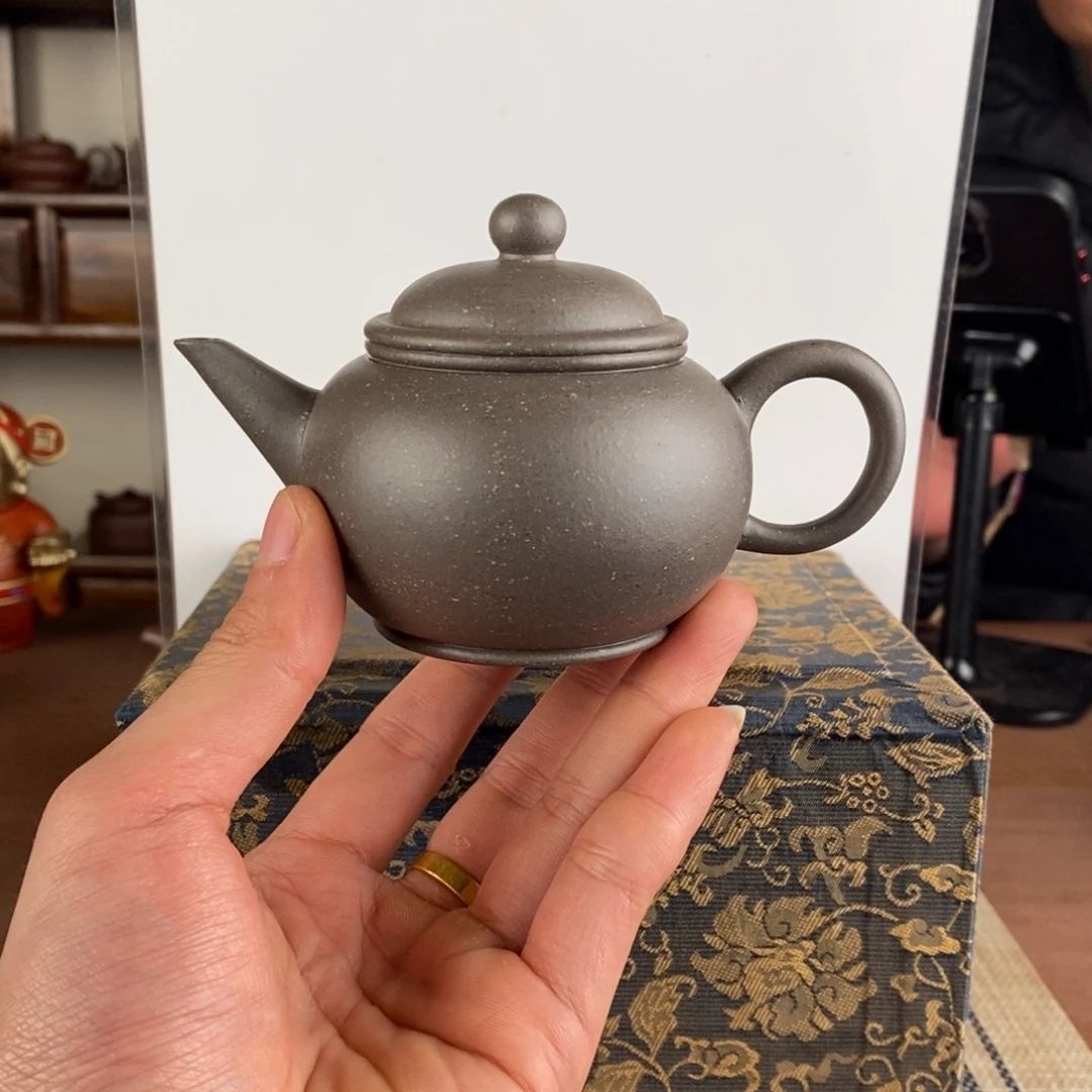 紫砂茶壶西****?宜兴紫砂工艺美术精品