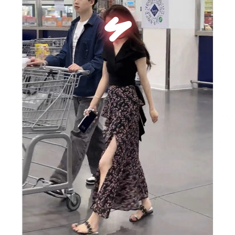 夏季碎花半身裙女2025辛苦高腰显瘦小个子长款a字开叉蛋糕裙气质