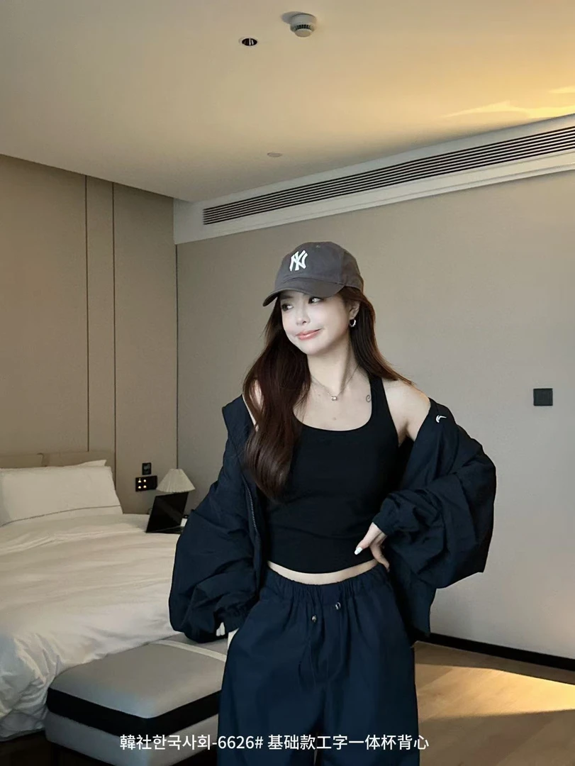 韓社工字通勤一体杯短款百搭背心韩版休闲时尚夏季黑色春夏