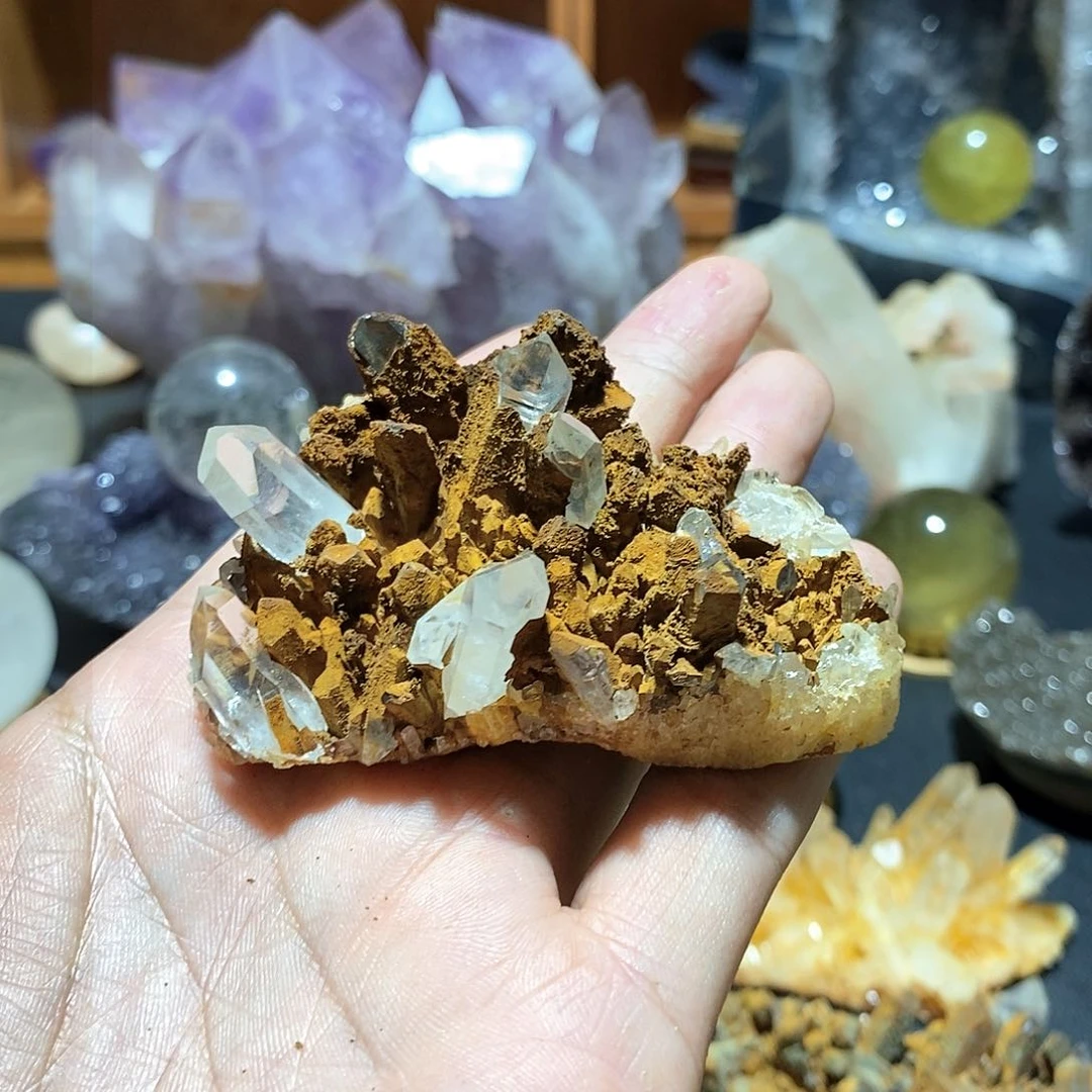 未镶嵌珠宝半成品水晶山***渡