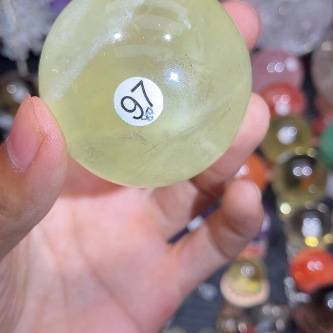 水晶未镶嵌珠宝半成品微瑕5.25