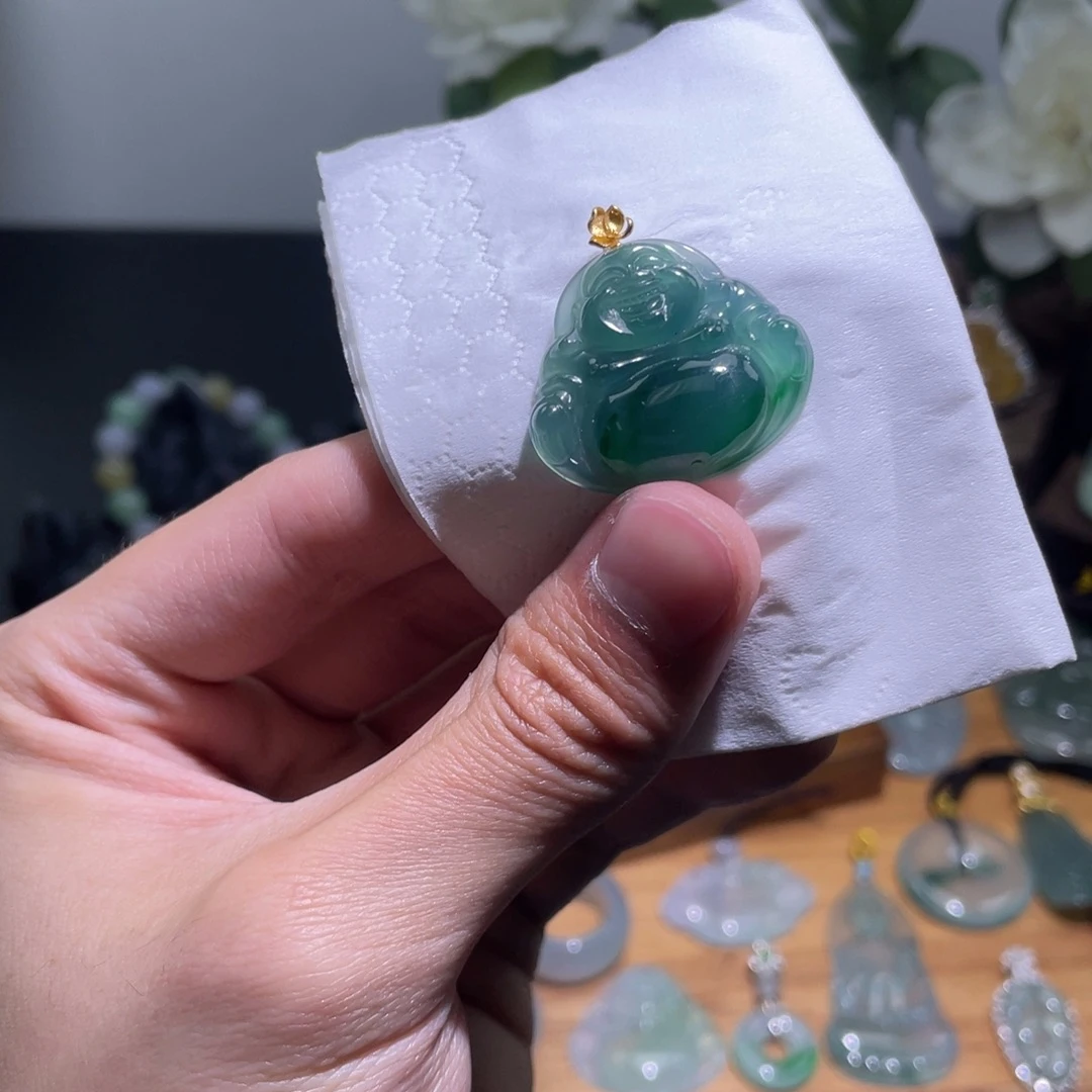 定制翡翠18K金镶嵌吊坠危