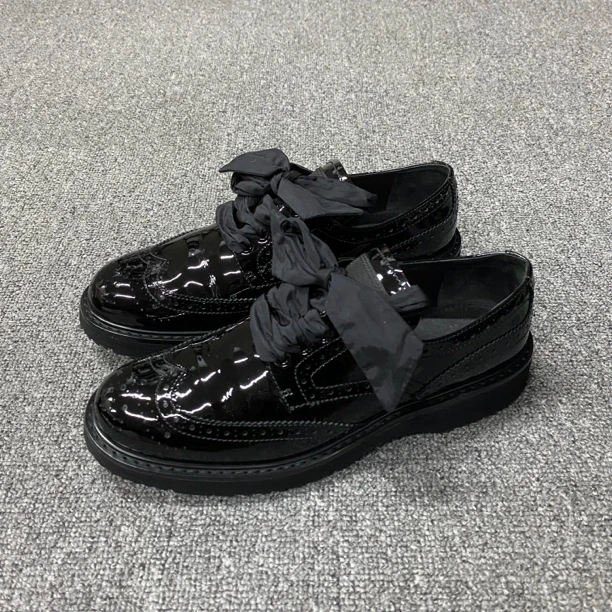 95新 Prada/普拉达 98新/38.5码/黑色英伦风乐福鞋/BF00826
