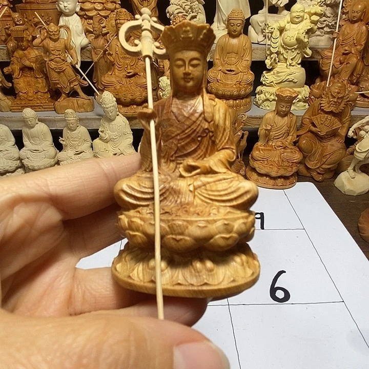 柏木（崖柏）地藏王