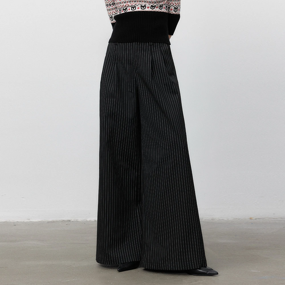 高级感黑色条纹阔腿裤气质百搭宽松显瘦休闲长裤2025秋款