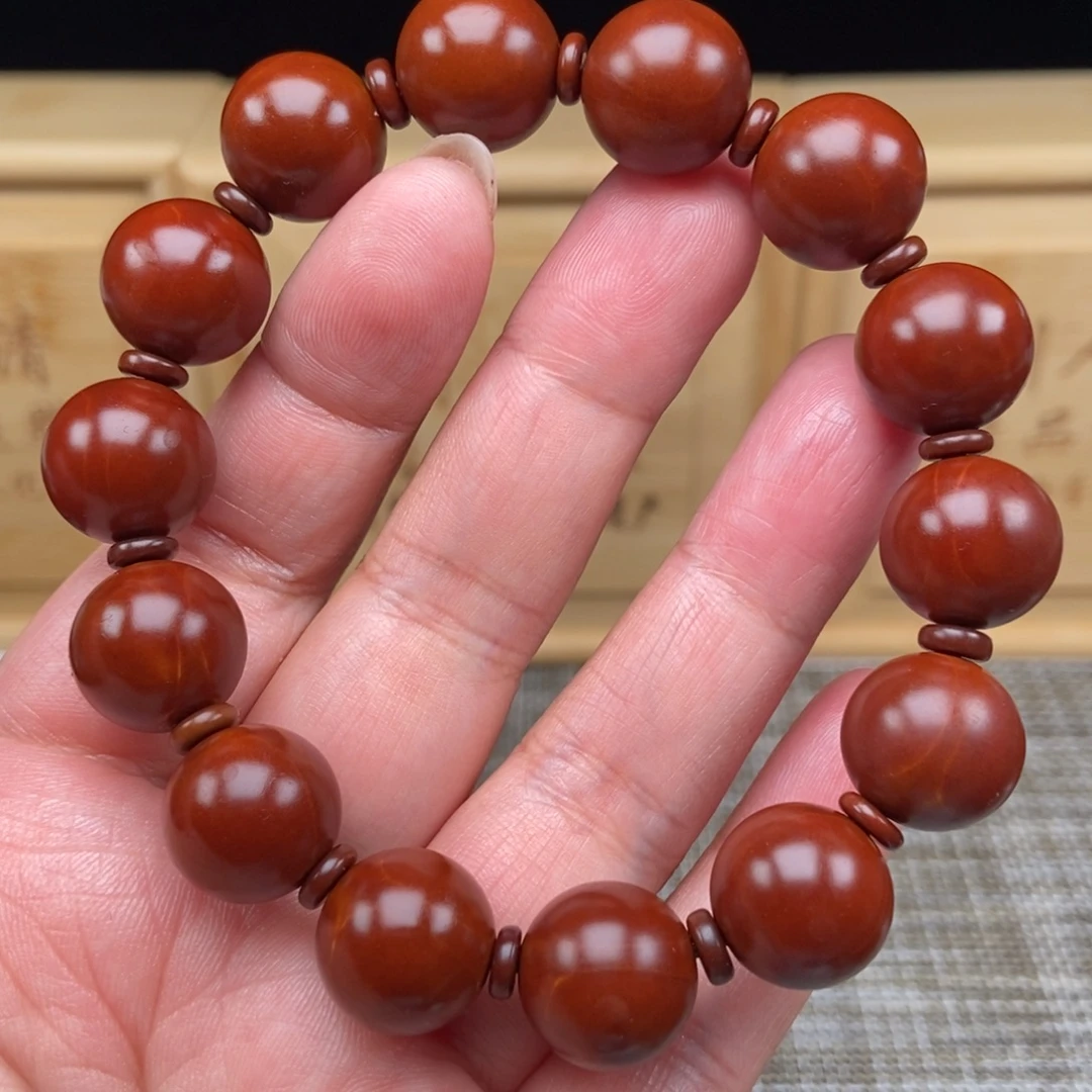 橄榄核吊坠光珠888