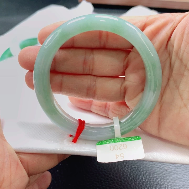 翡翠手镯未镶嵌5354545454