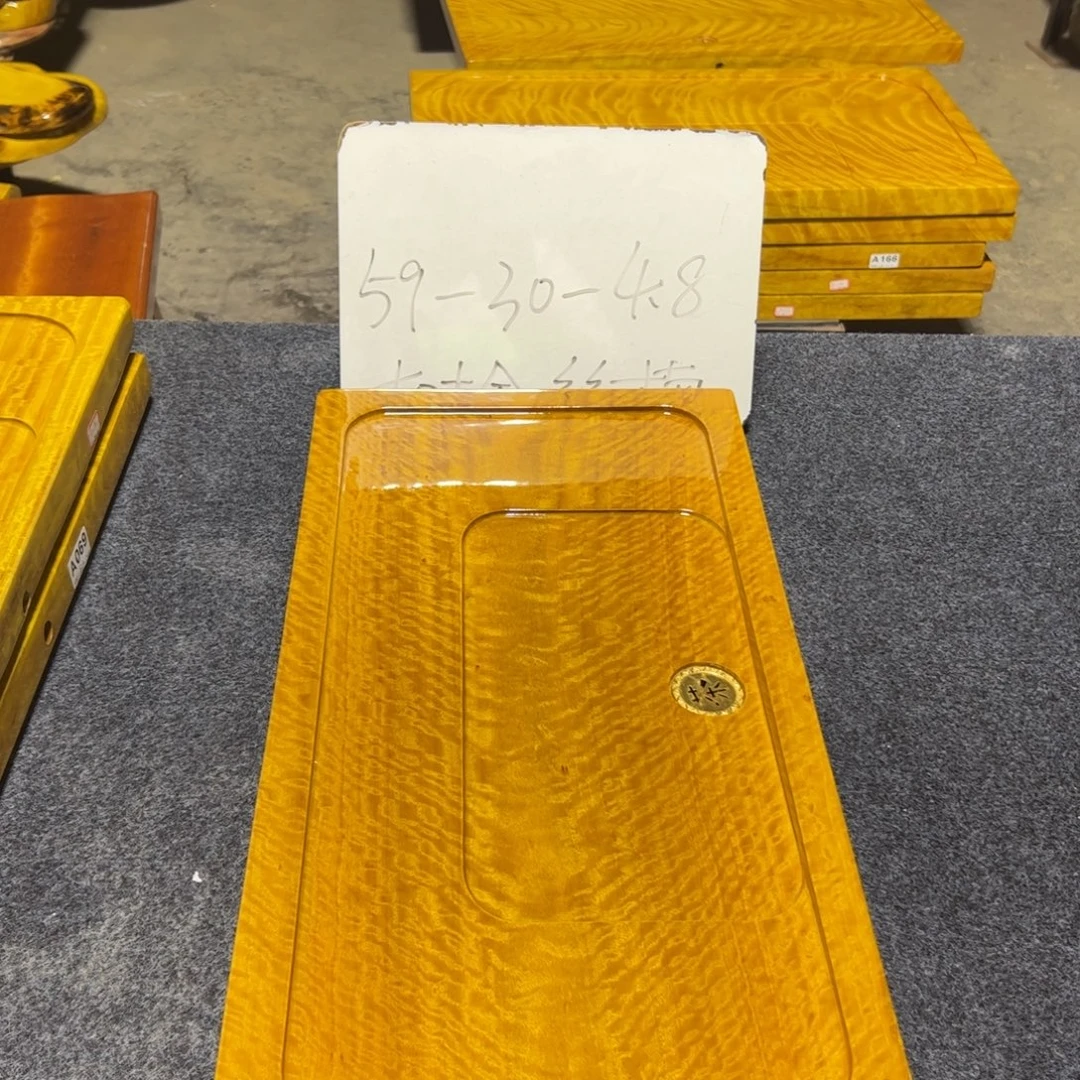 顺***成整块金丝楠木茶盘