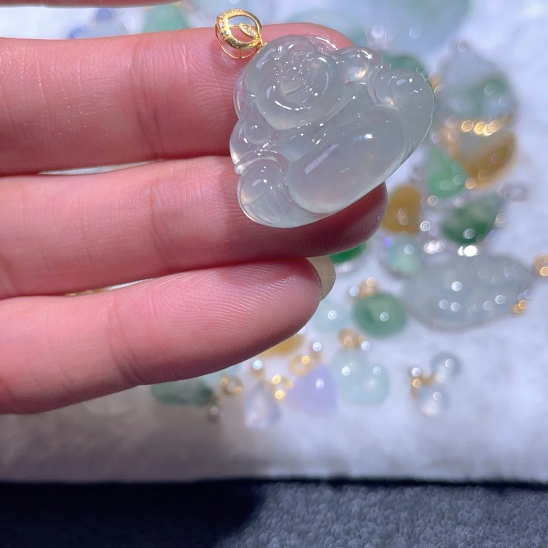 颈饰18K金镶嵌翡翠翡翠